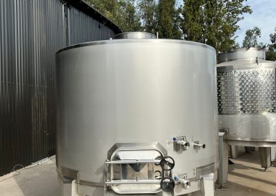 Estanques en acero inoxidable en Molina - Fullinoxidable